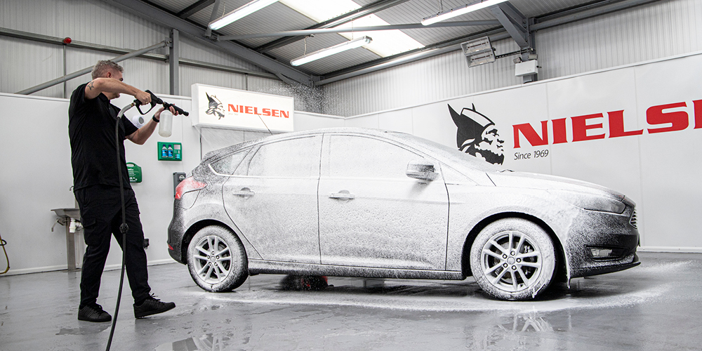 Step-by-step guide to professional car cleaning